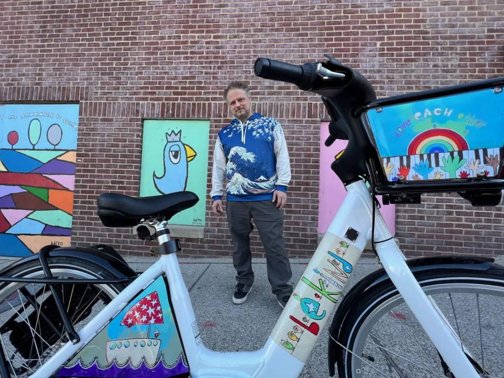 photo of Nashville muralist, Aaron Grayum